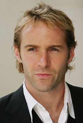 Alessandro Nivola